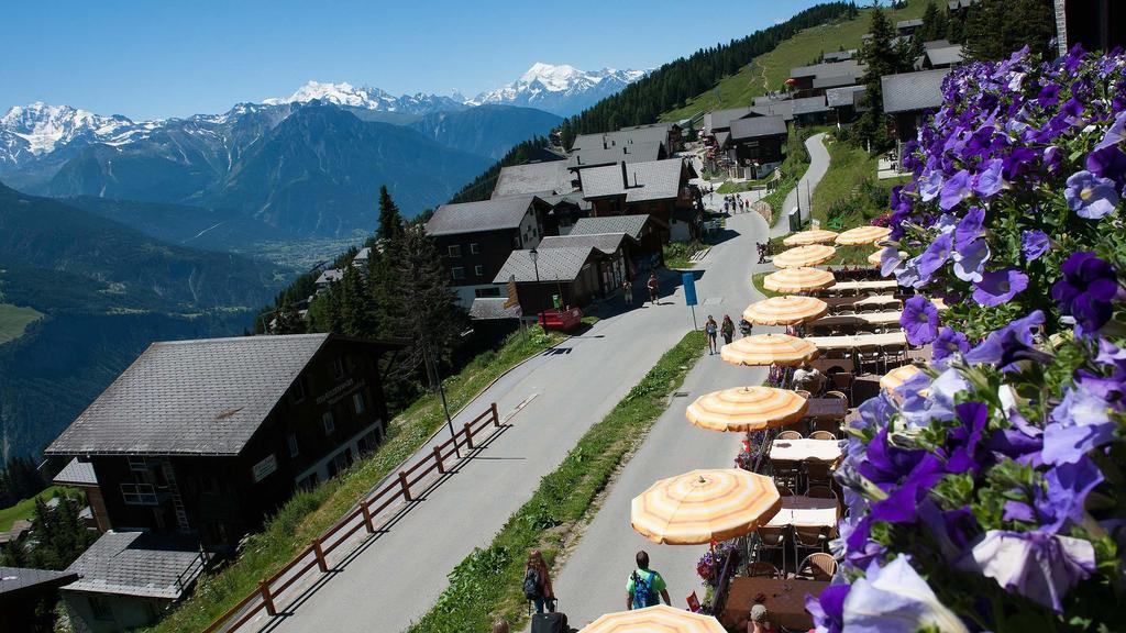 Hotel Alpfrieden Bettmeralp Luaran gambar